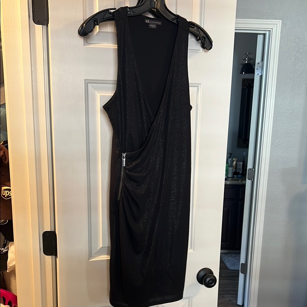 Black Sleeveless Dress
